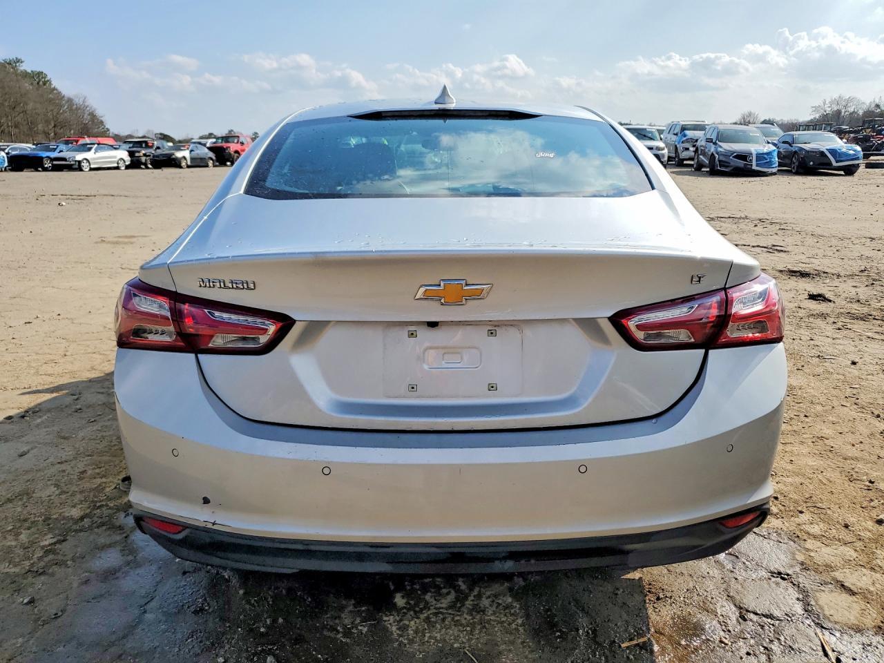 2022 Chevrolet Malibu Lt - Image 6