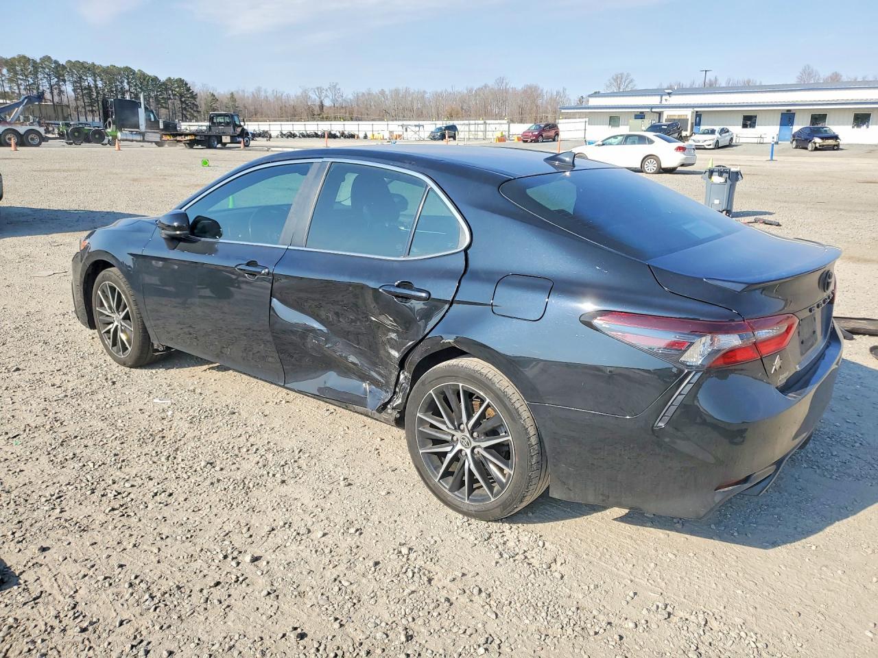 2021 Toyota Camry Se - Image 2