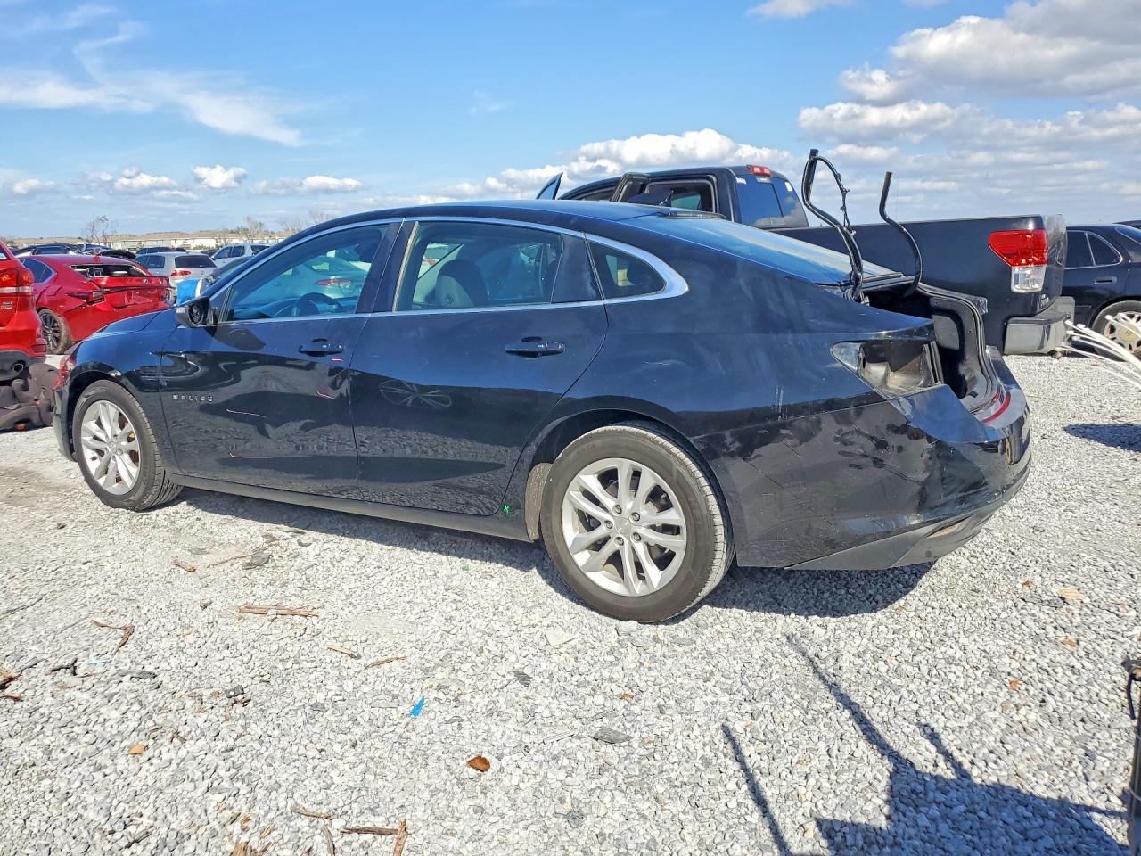 2018 Chevrolet Malibu Lt - Фото 2