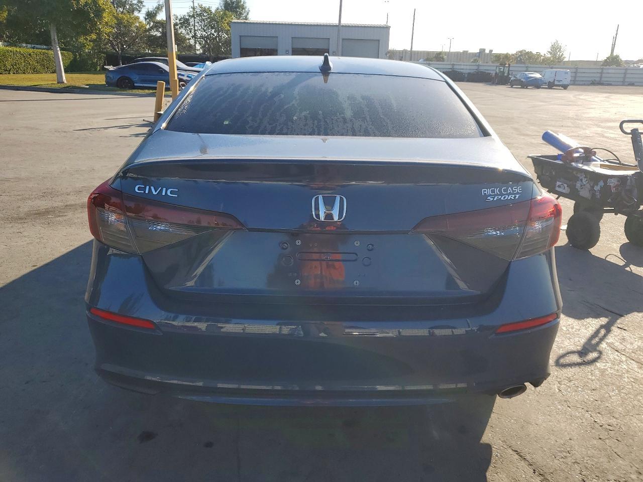 2025 Honda Civic Sport - Image 6