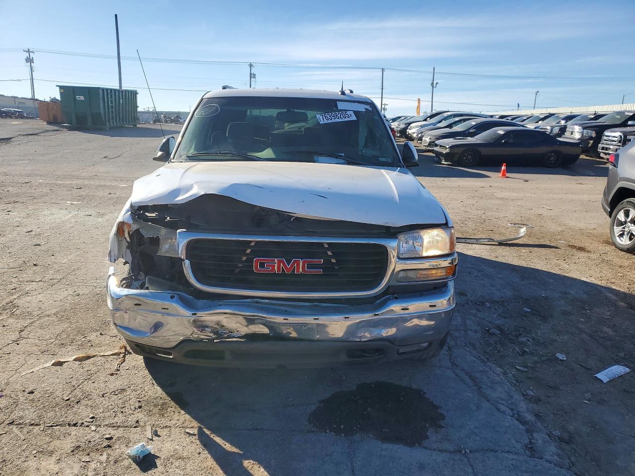 2005 GMC Yukon - Image 5