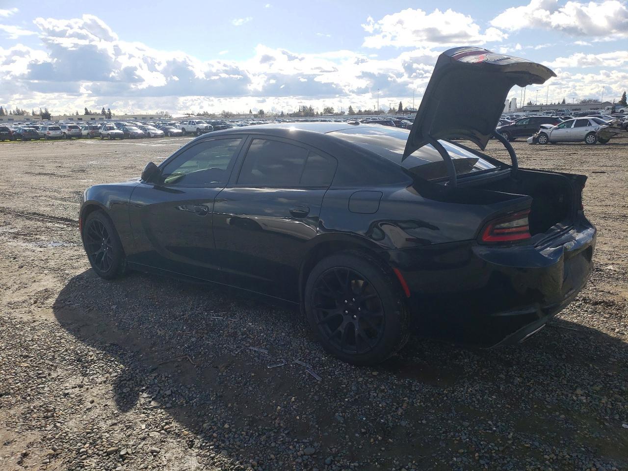 2020 Dodge Charger Sxt - Фото 2
