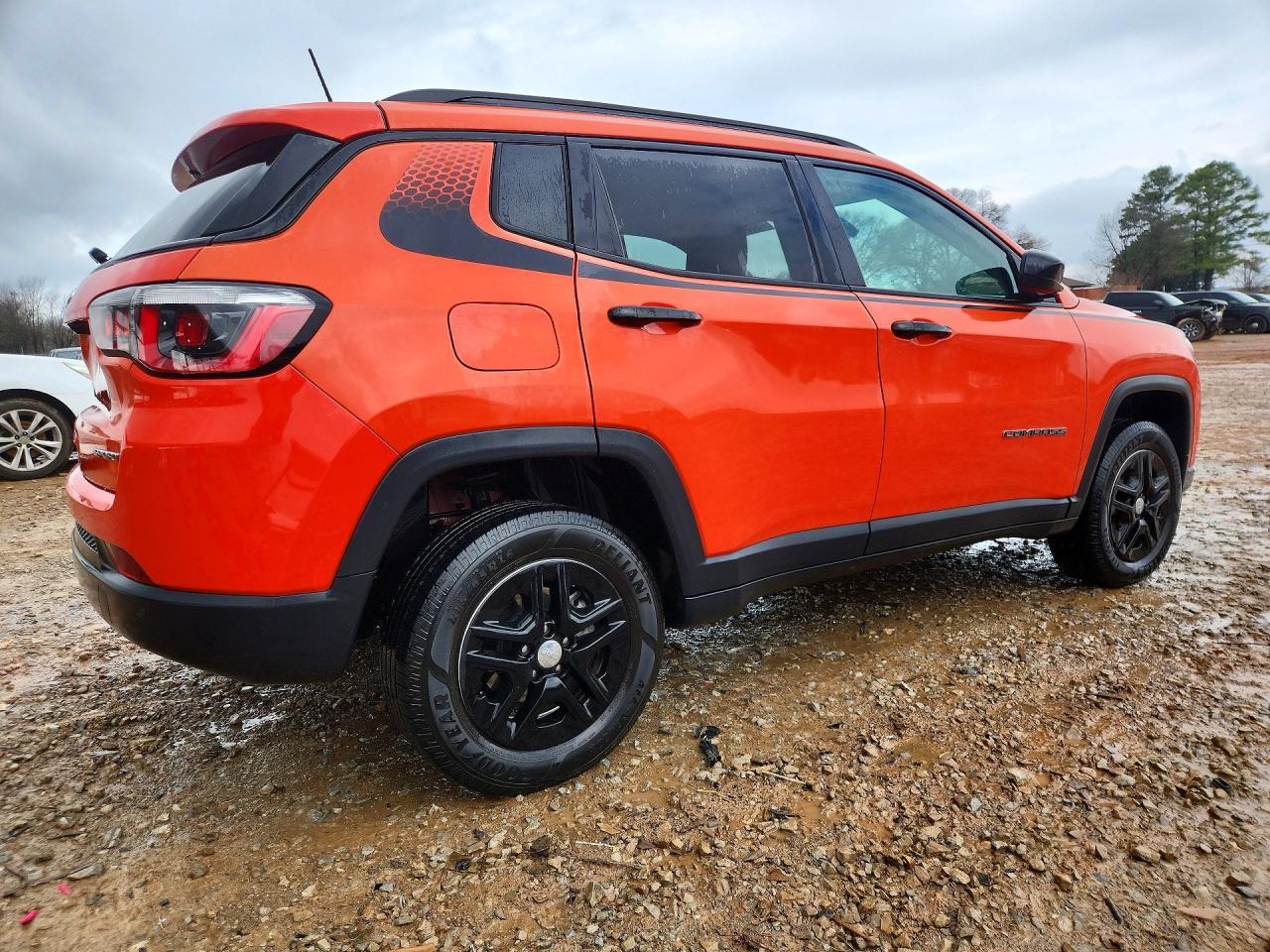 2018 Jeep Compass Sport - Фото 3
