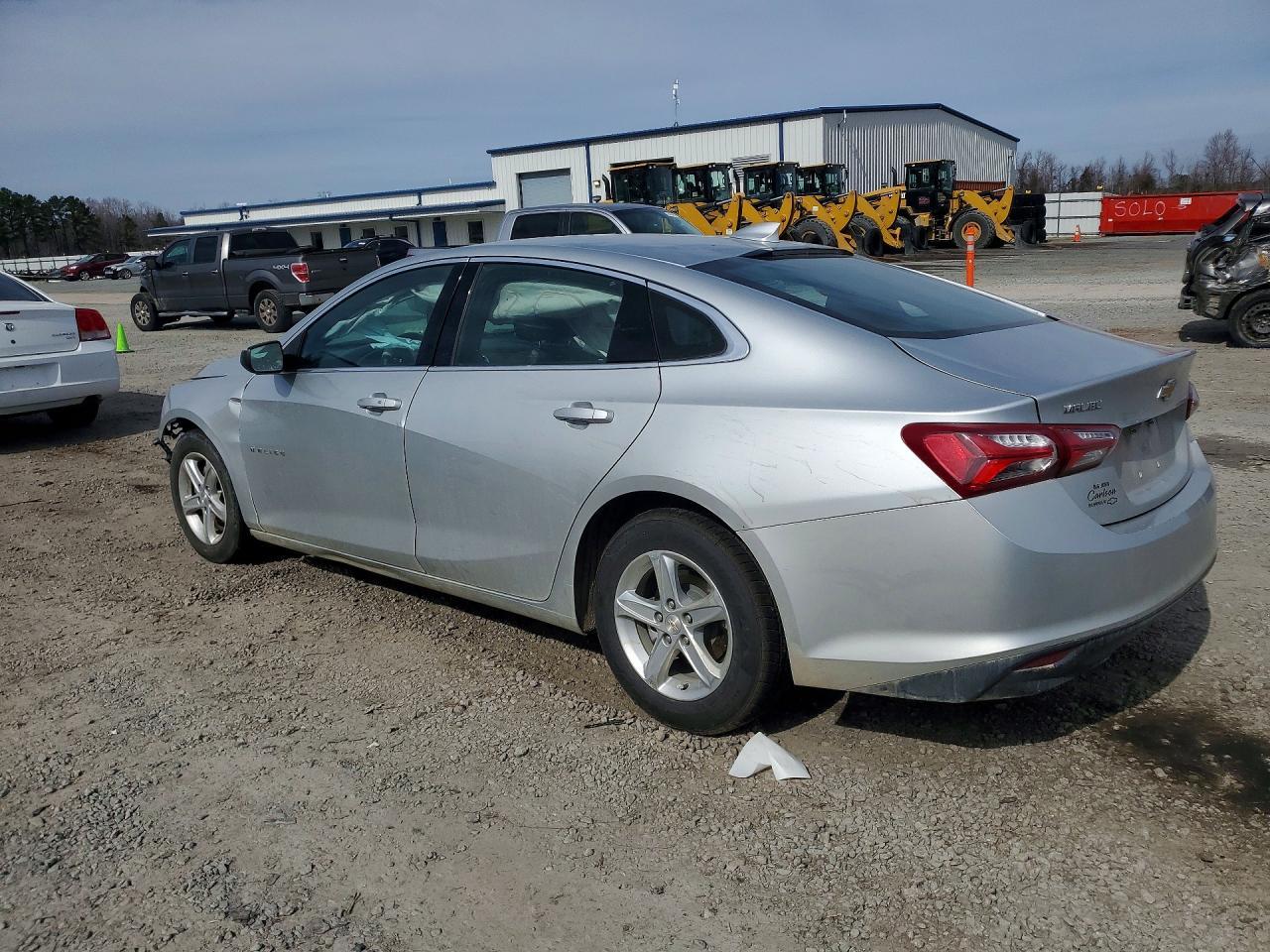 2022 Chevrolet Malibu Lt - Image 2