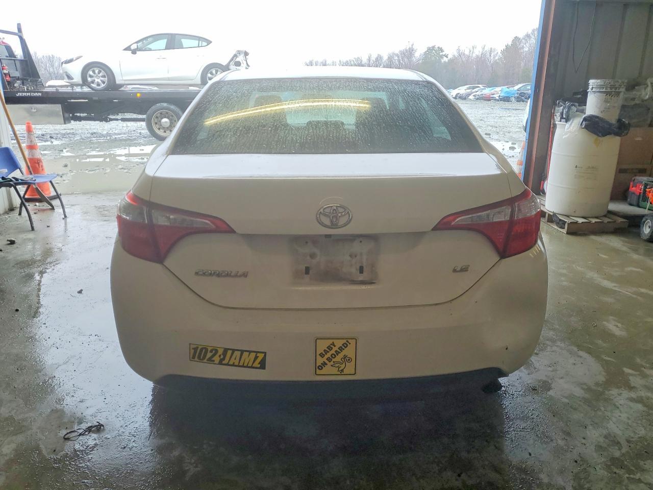 2016 Toyota Corolla Le - Фото 6