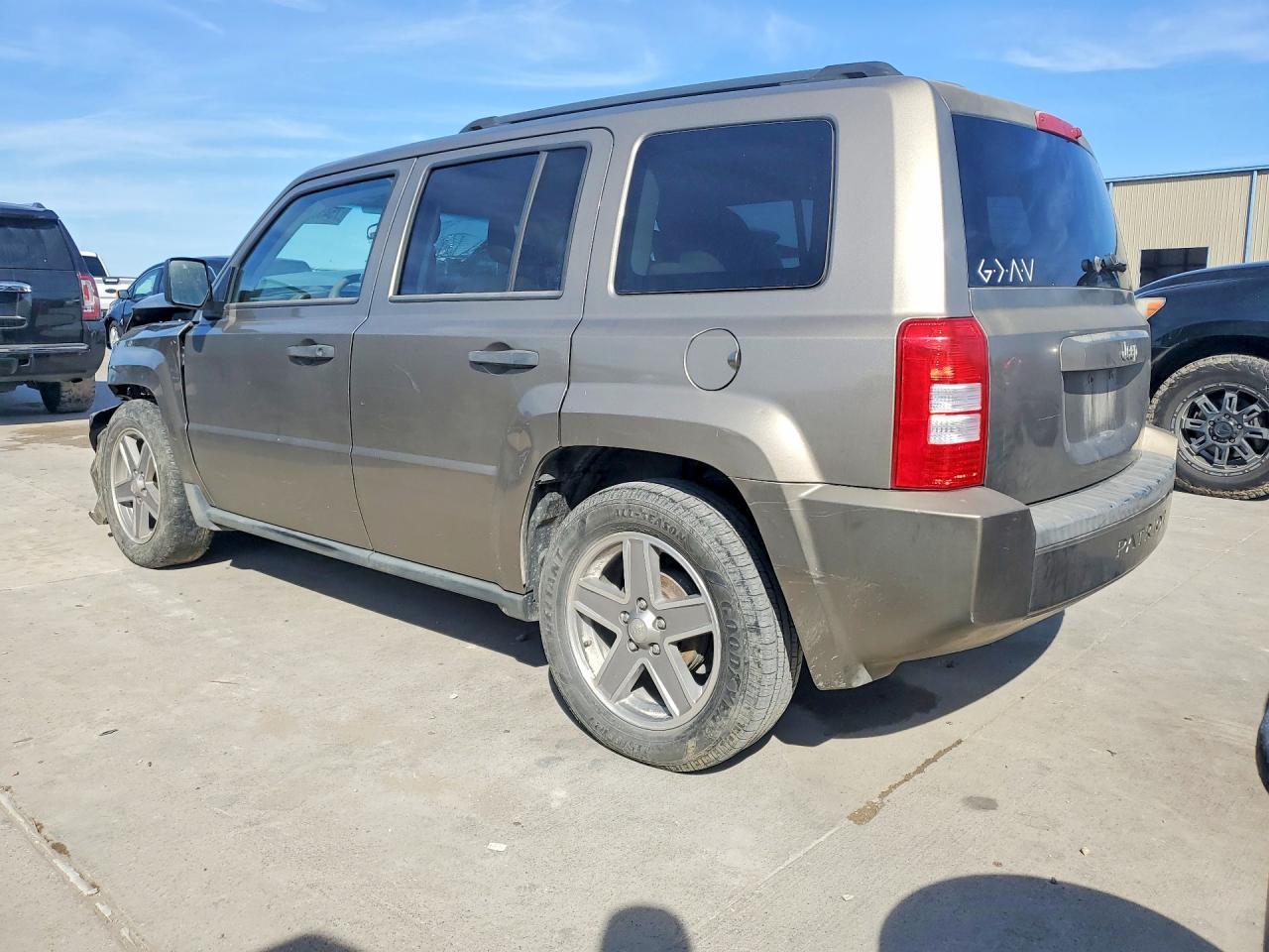 2008 Jeep Patriot Sport - Фото 2