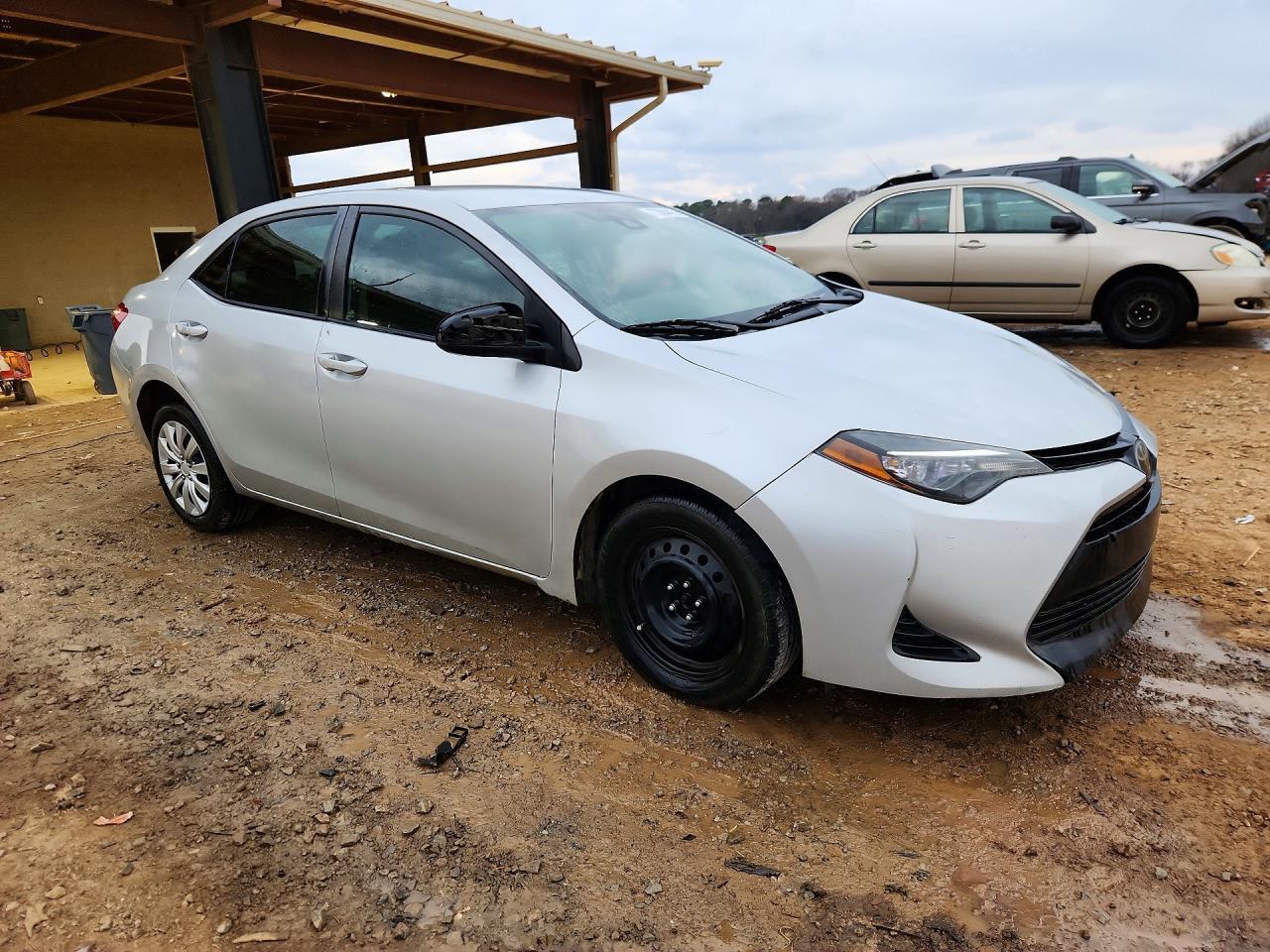 2017 Toyota Corolla L - Image 4