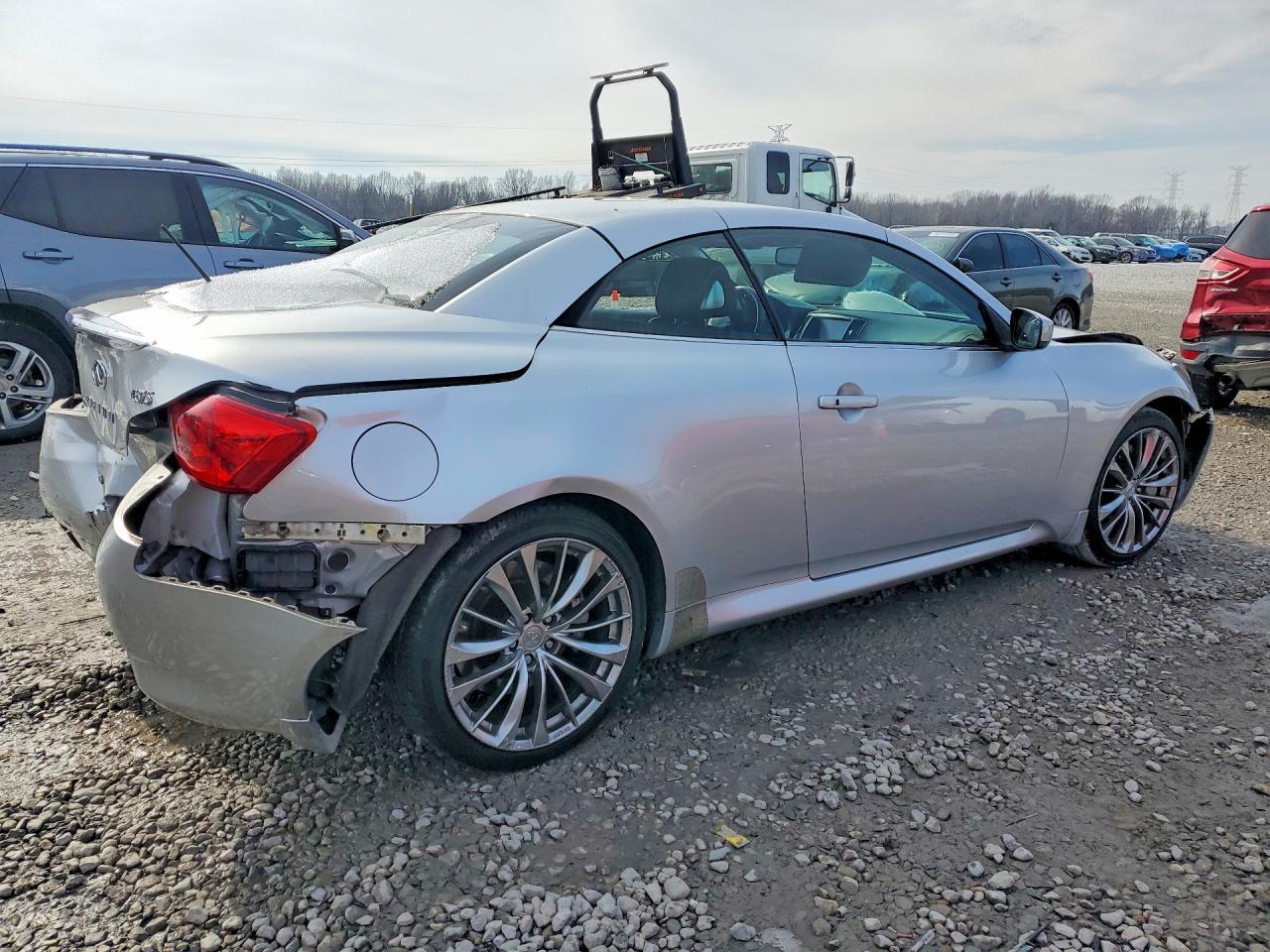 2011 Infiniti G37 Base - Image 3