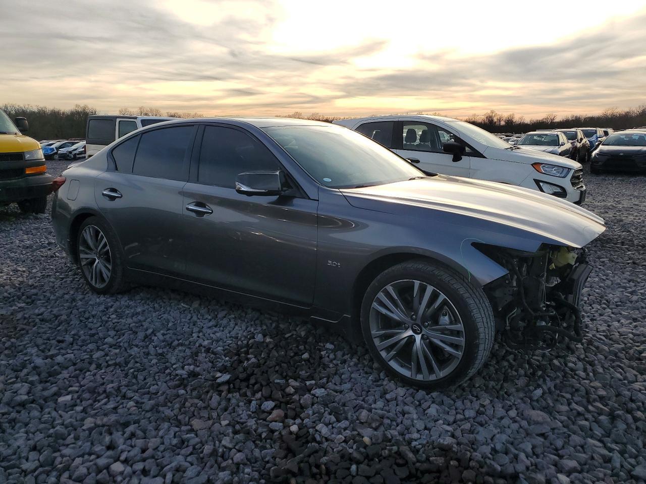 2018 Infiniti Q50 Luxe - Фото 4