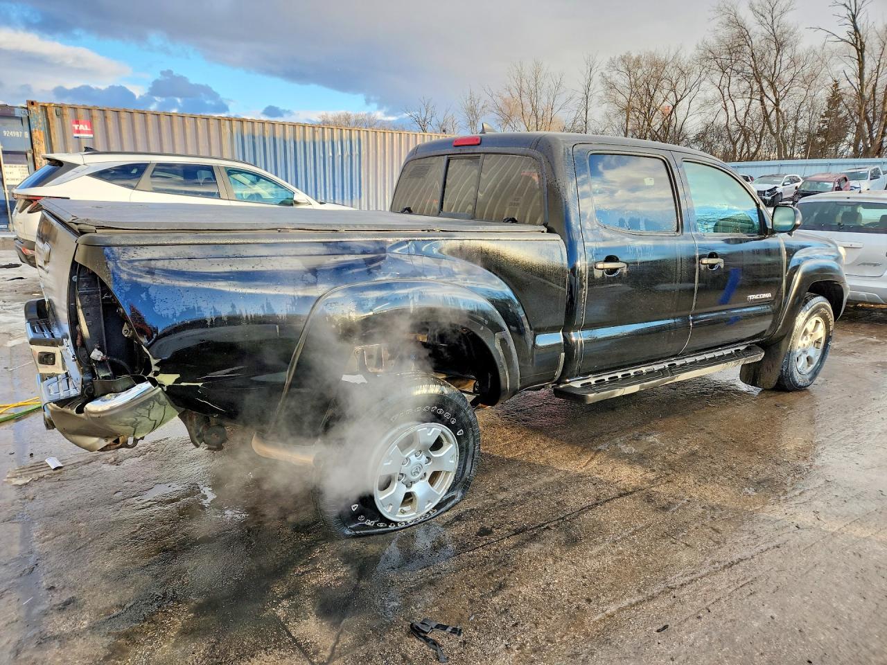 2015 Toyota Tacoma V6 - Фото 3