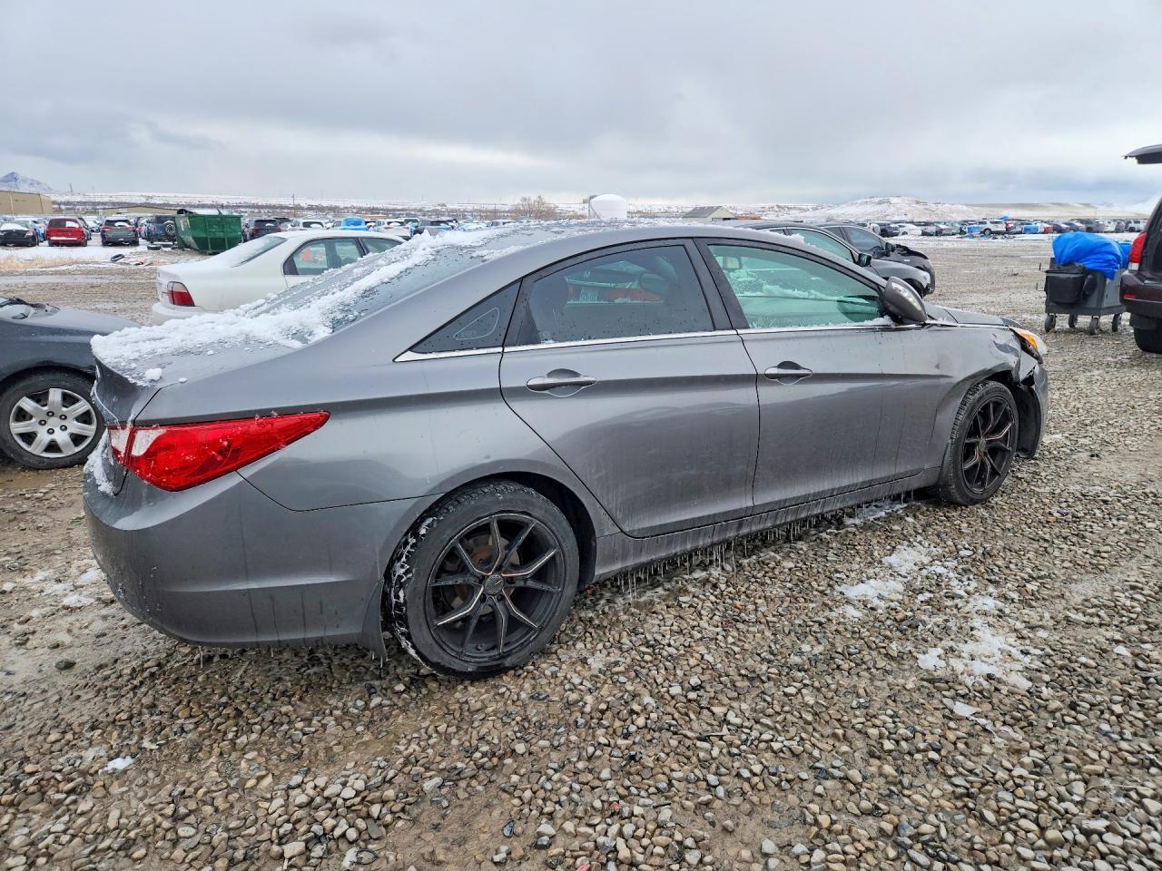 2012 Hyundai Sonata Gls - Image 3