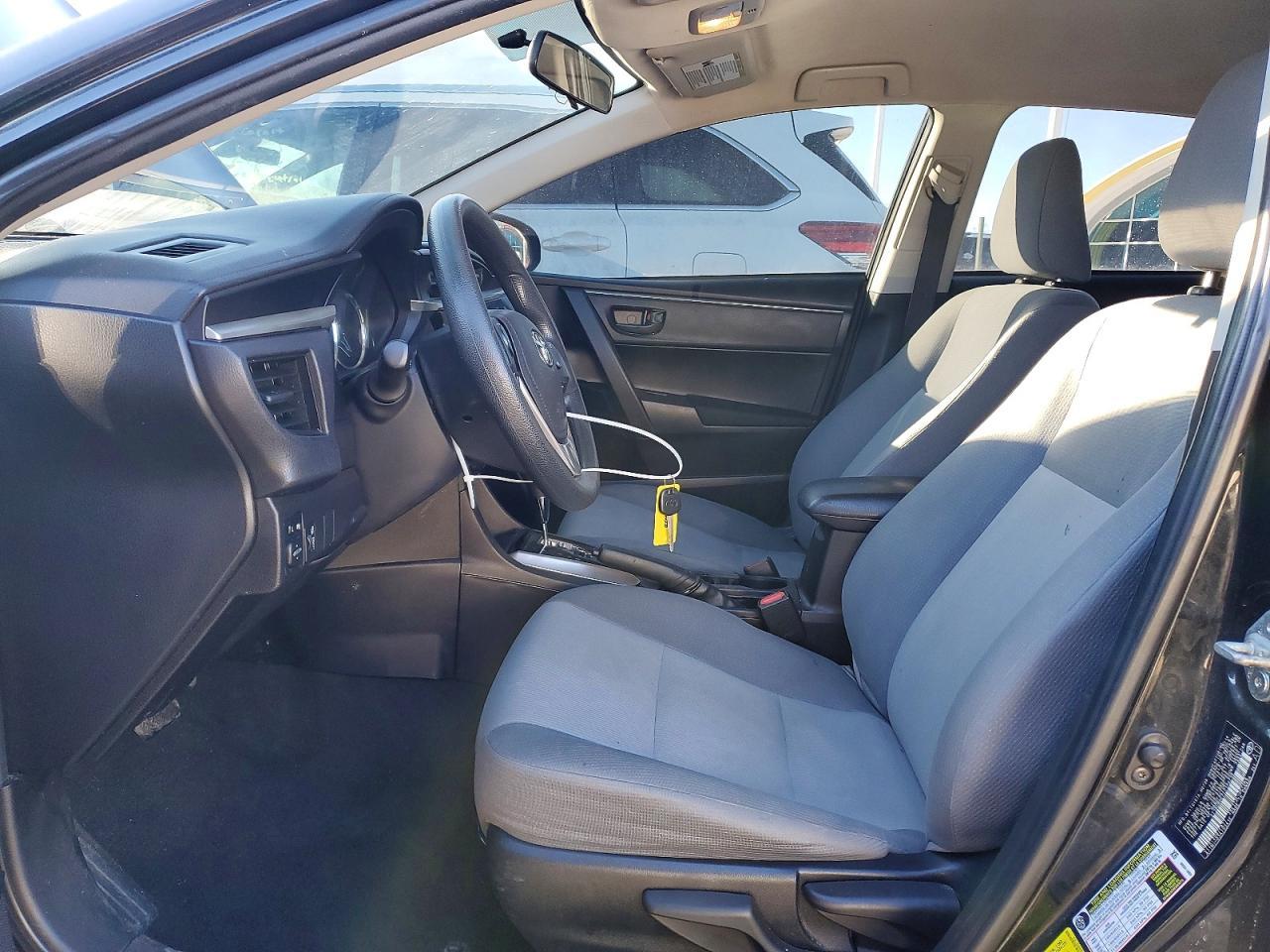 2014 Toyota Corolla L - Фото 7