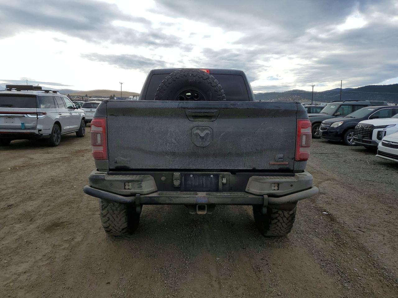 2022 Ram 2500 Laramie - Фото 6