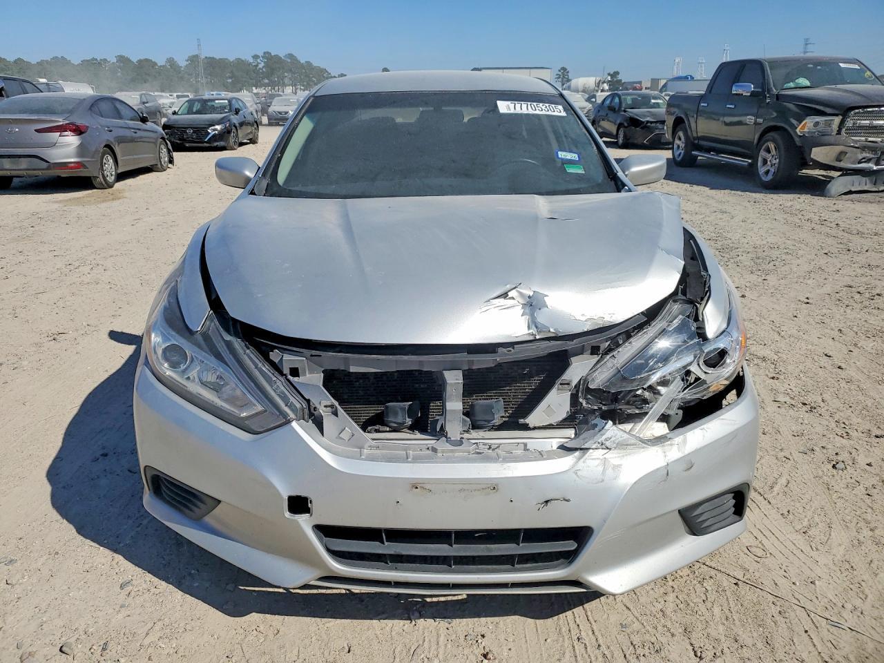 2016 Nissan Altima 2.5 - Фото 5