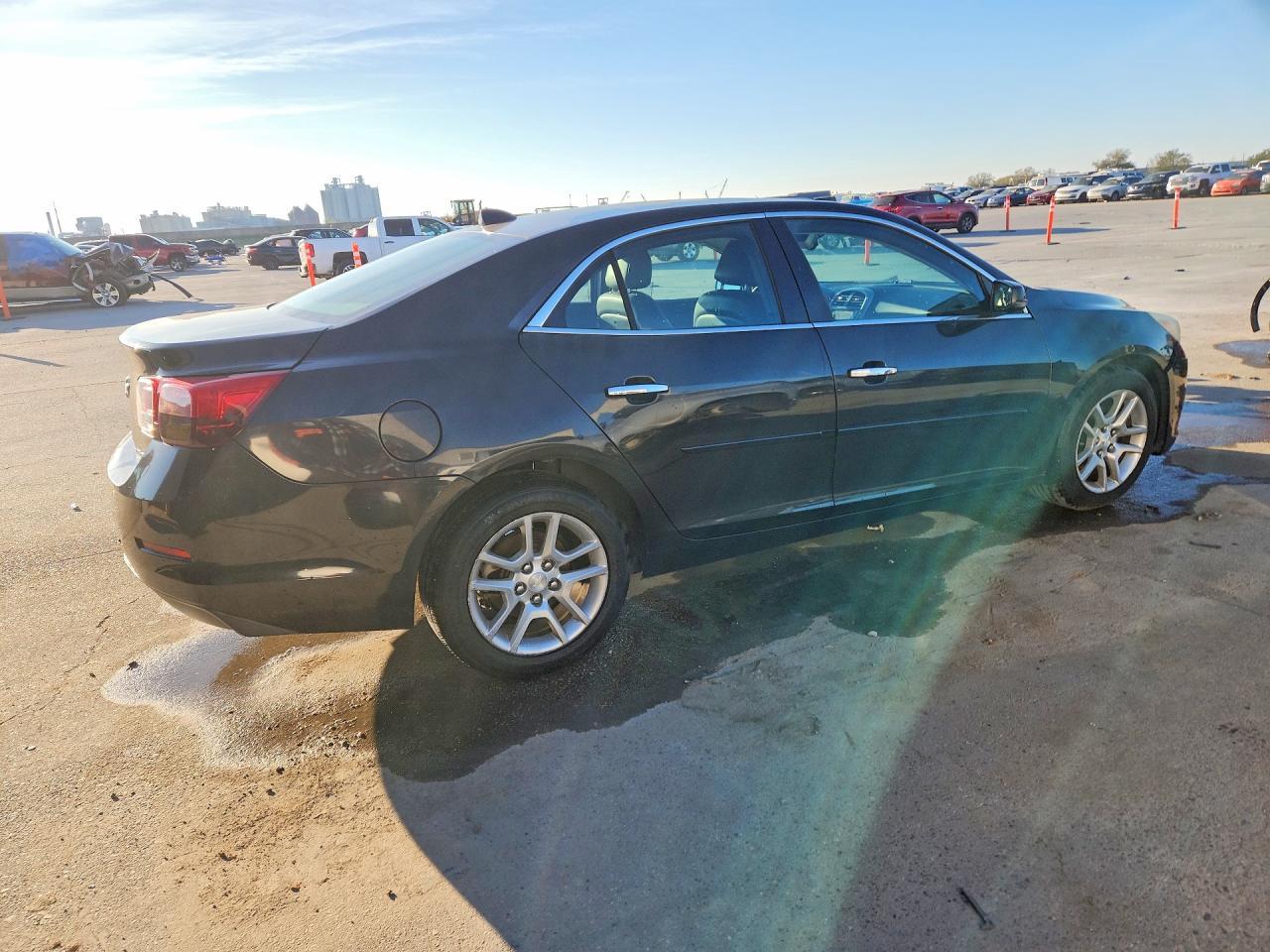 2013 Chevrolet Malibu 1Lt - Image 3