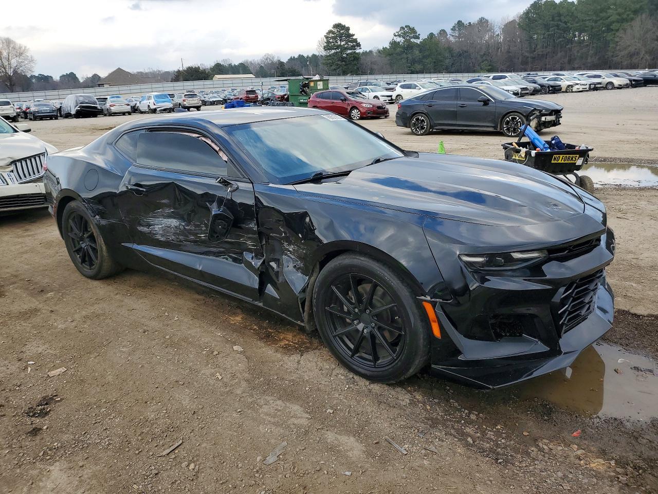 2021 Chevrolet Camaro Ls - Фото 4