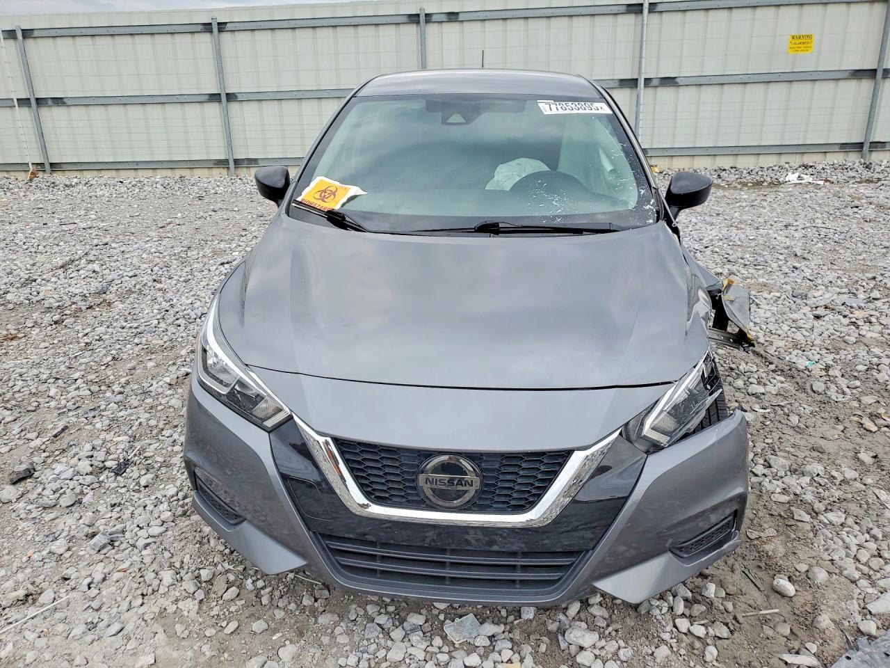2020 Nissan Versa S - Фото 5