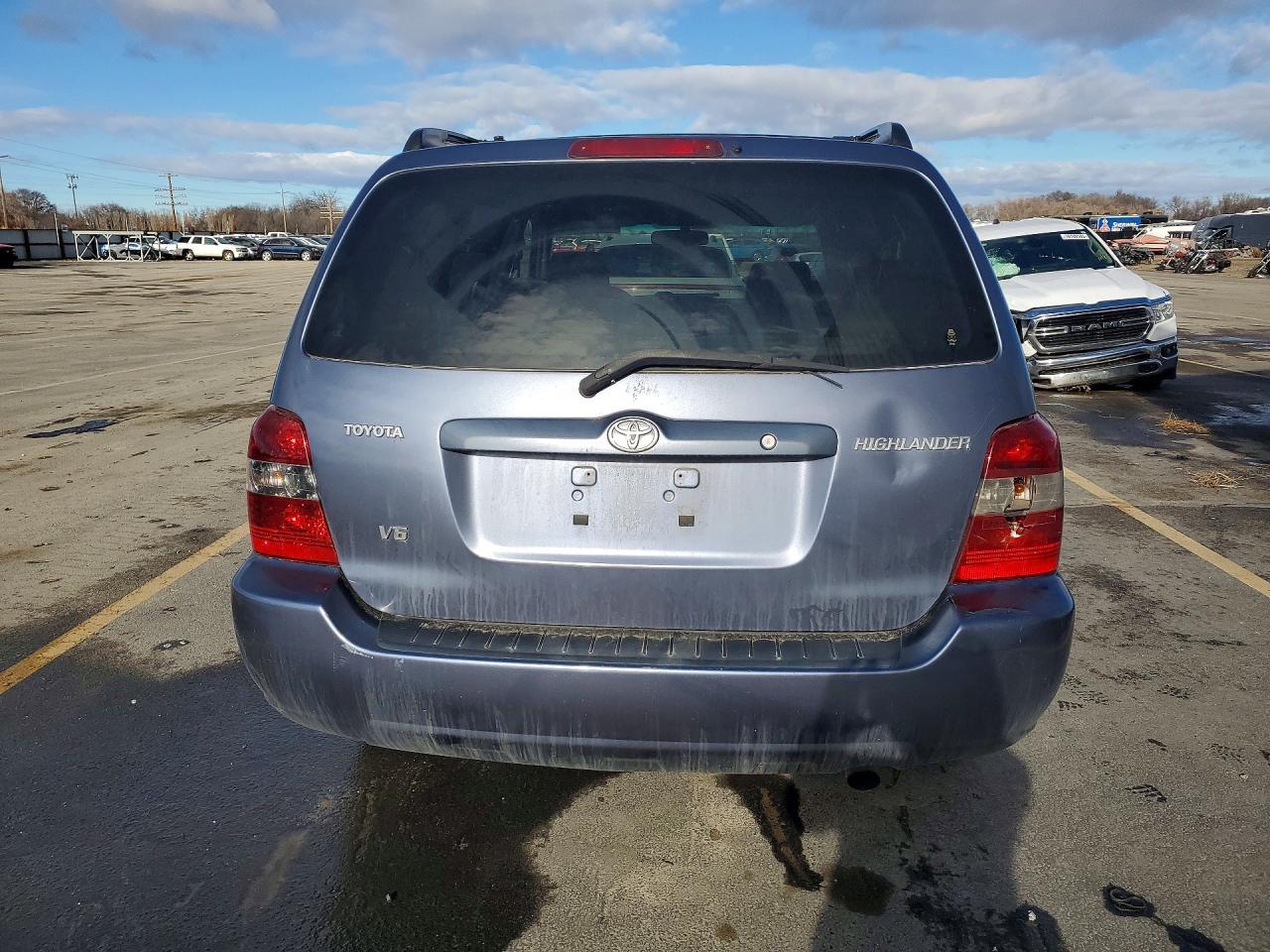 2005 Toyota Highlander Limited - Image 6