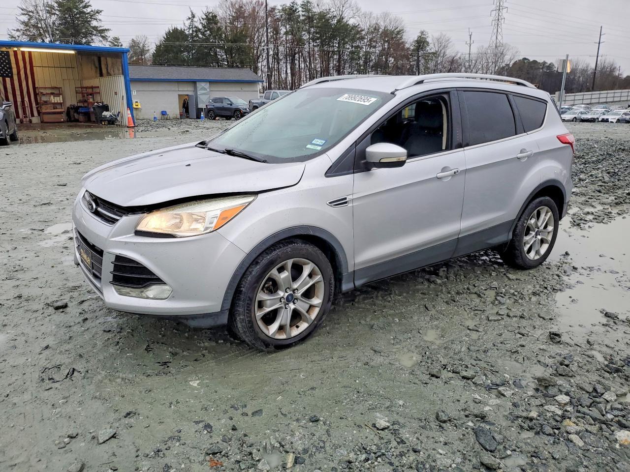 2014 Ford Escort