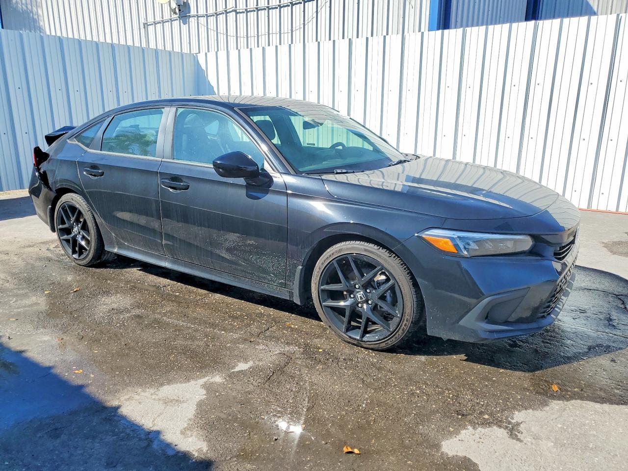 2024 Honda Civic Sport - Image 4