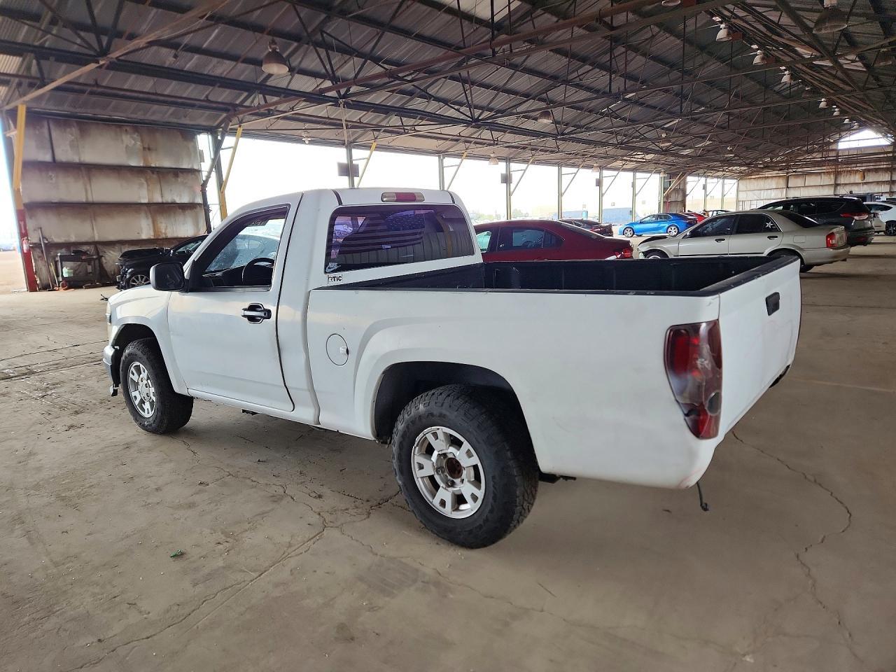 2005 Chevrolet Colorado - Image 2