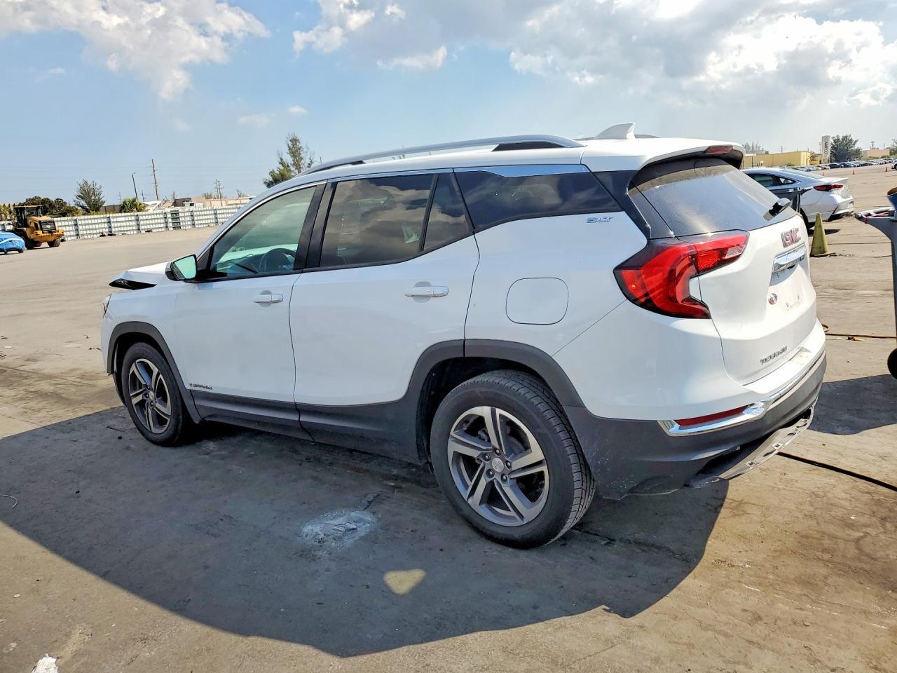 2019 GMC Terrain Slt - Фото 2