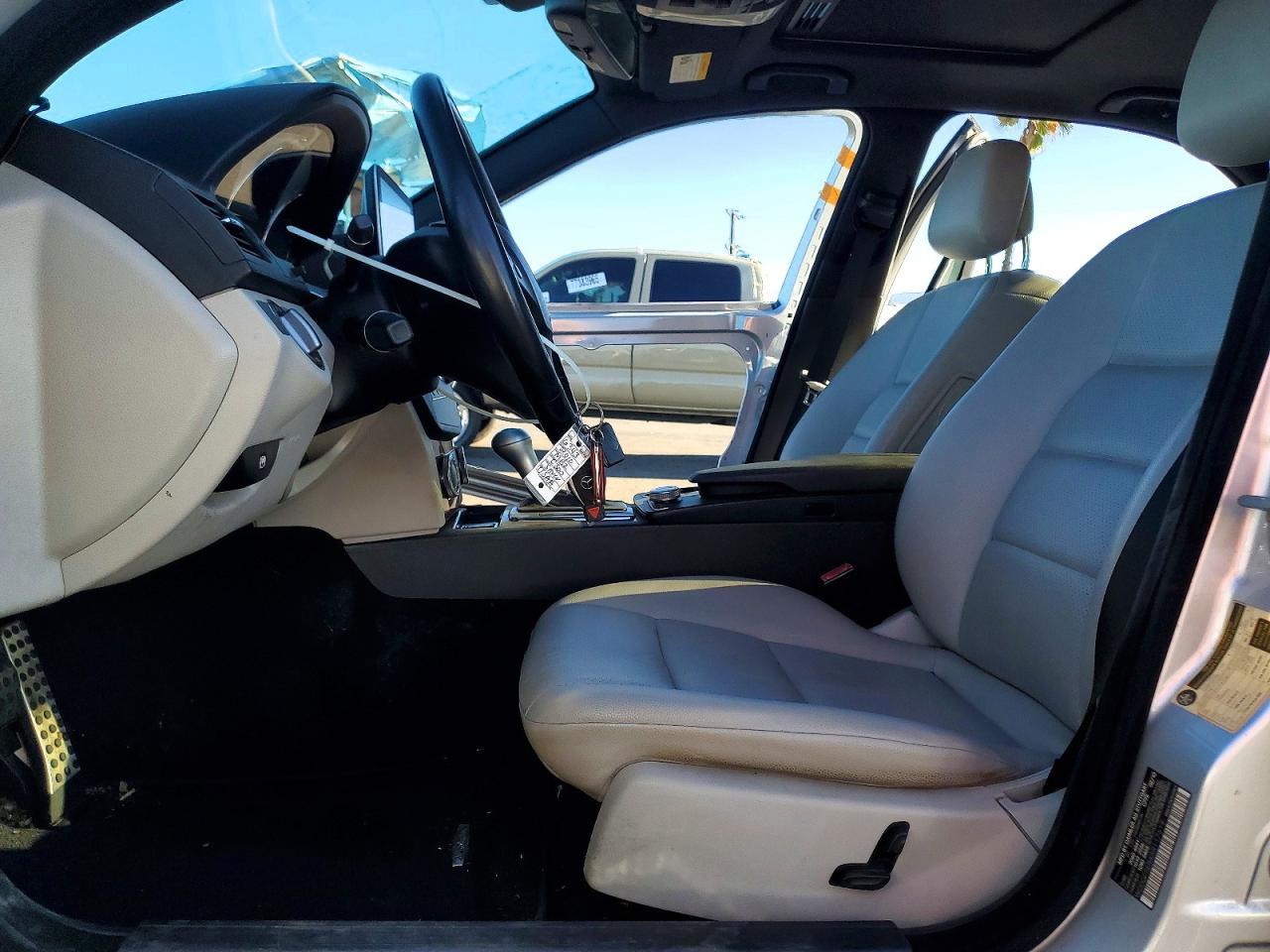 2010 Mercedes-Benz C 300 - Image 7