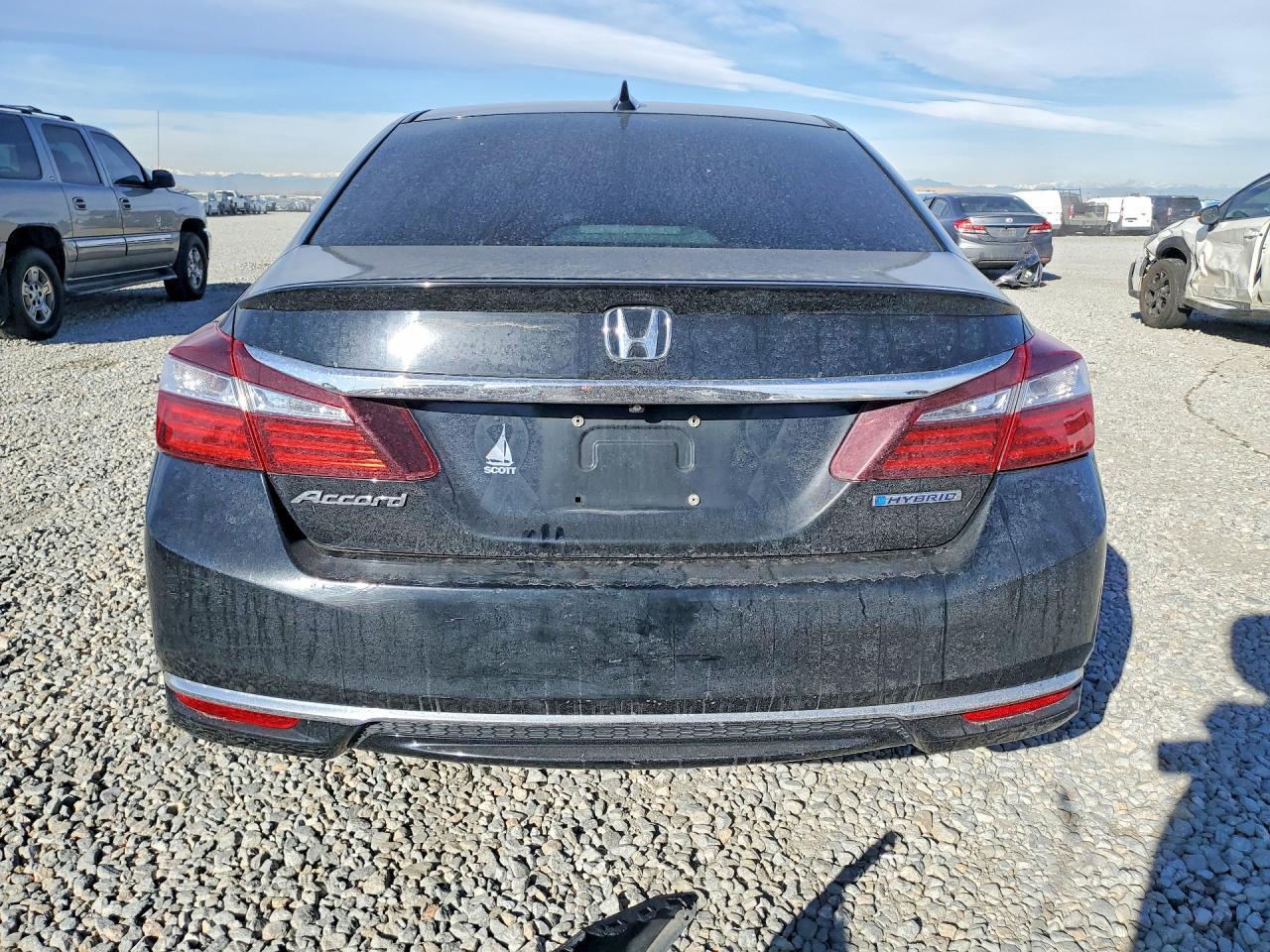 2017 Honda Accord Hybrid - Image 6