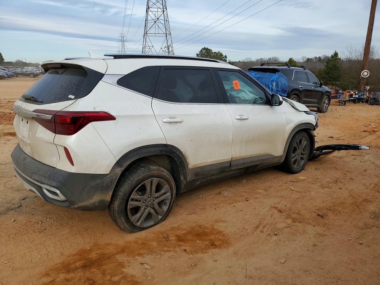 2022 Kia Seltos S - Фото 3