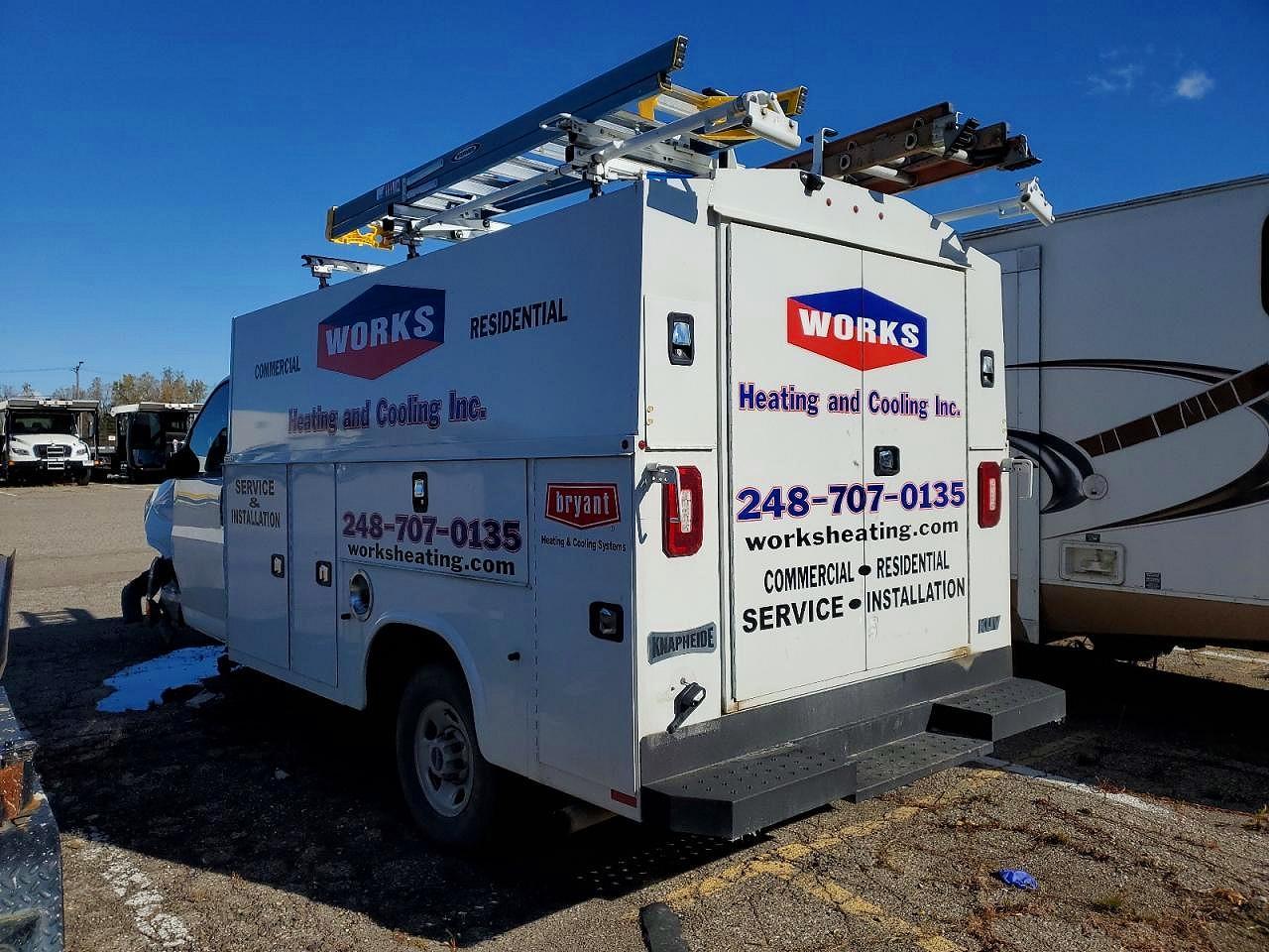 2022 GMC Savana Cut - Utility / Service Truck - Фото 3