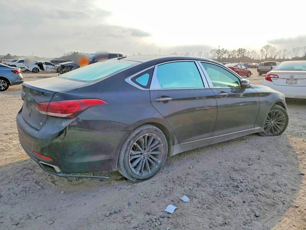 2016 Hyundai Genesis 3.8L - Image 3