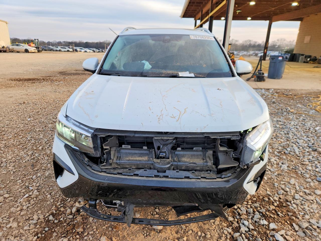 2024 Volkswagen Taos Se - Image 5