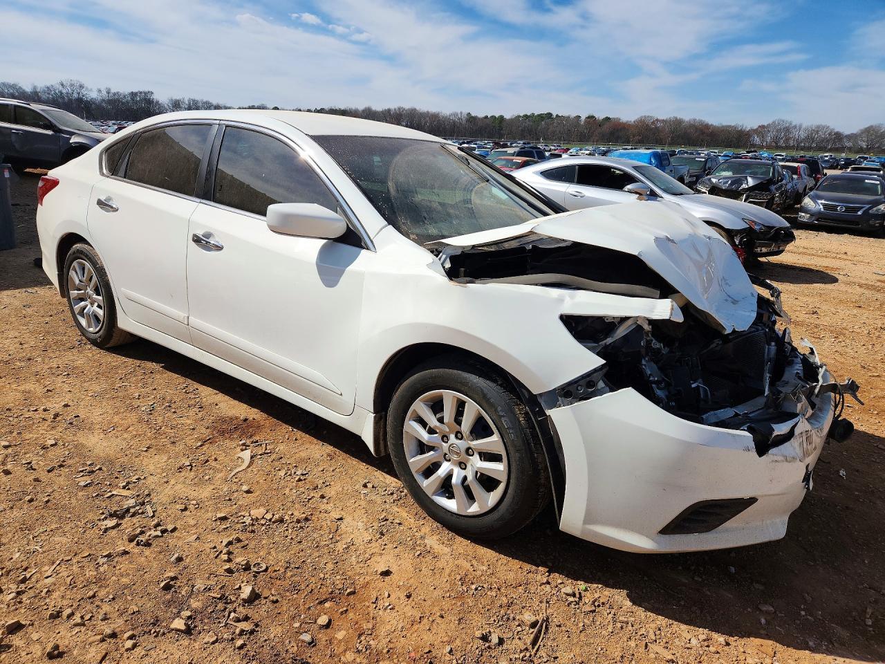 2018 Nissan Altima 2.5 S - Фото 4