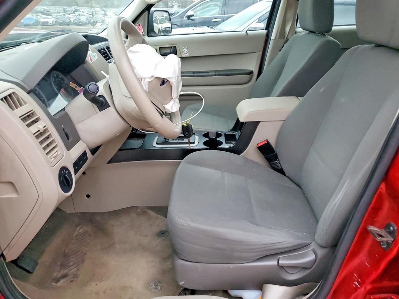 2011 Ford Escape Xls - Фото 7