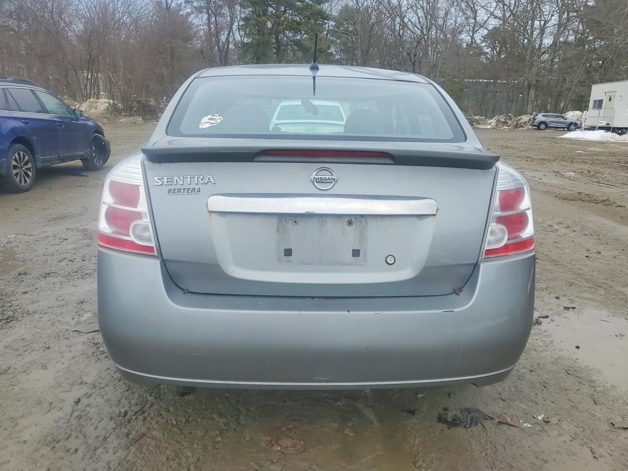 2012 Nissan Sentra 2.0 - Image 6