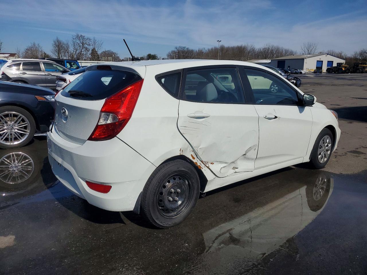 2015 Hyundai Accent Gs - Фото 3