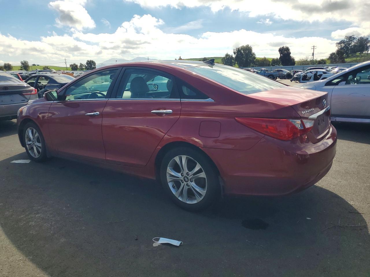2013 Hyundai Sonata Se - Фото 2