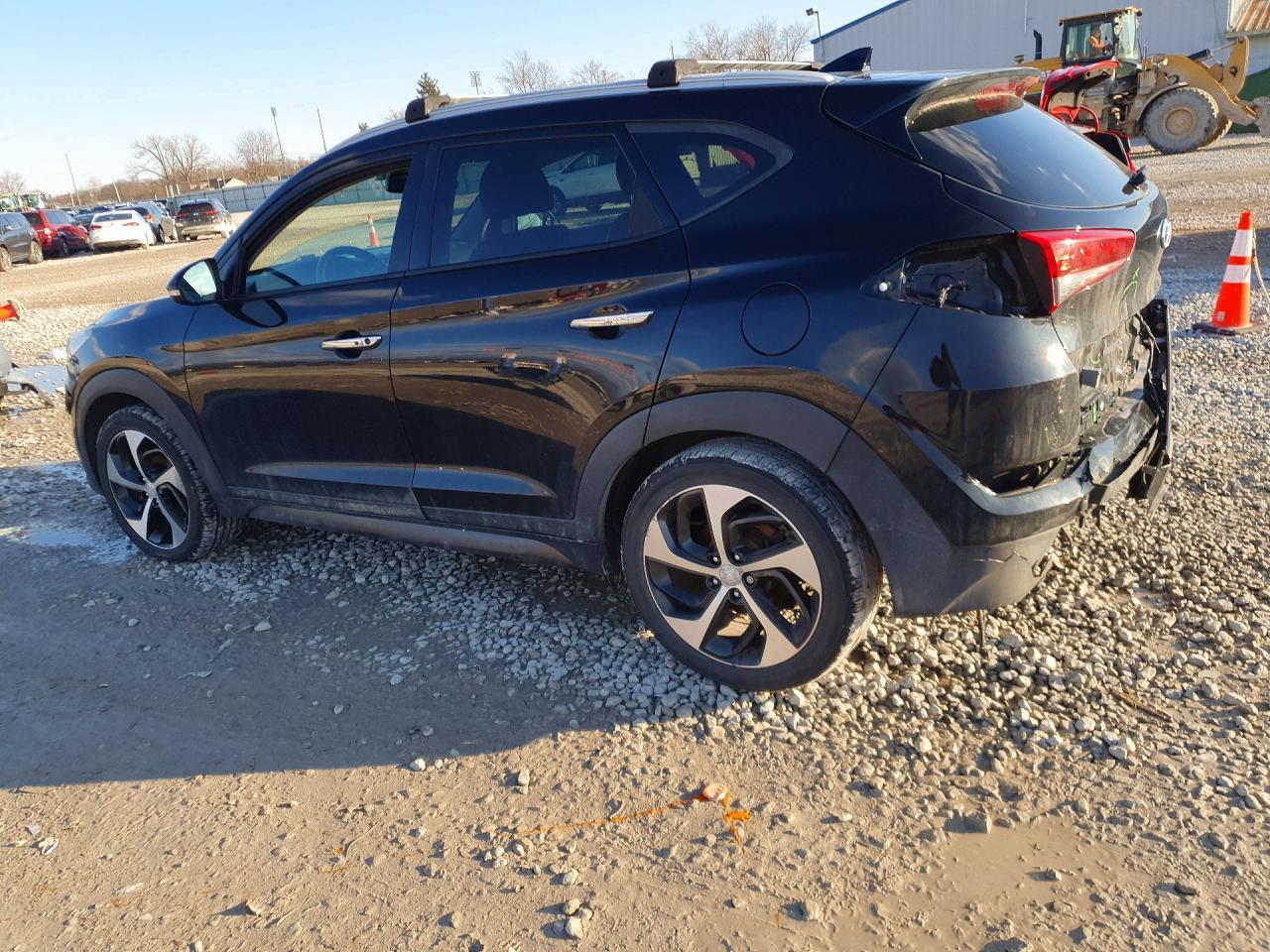 2016 Hyundai Tucson Limited - Image 2
