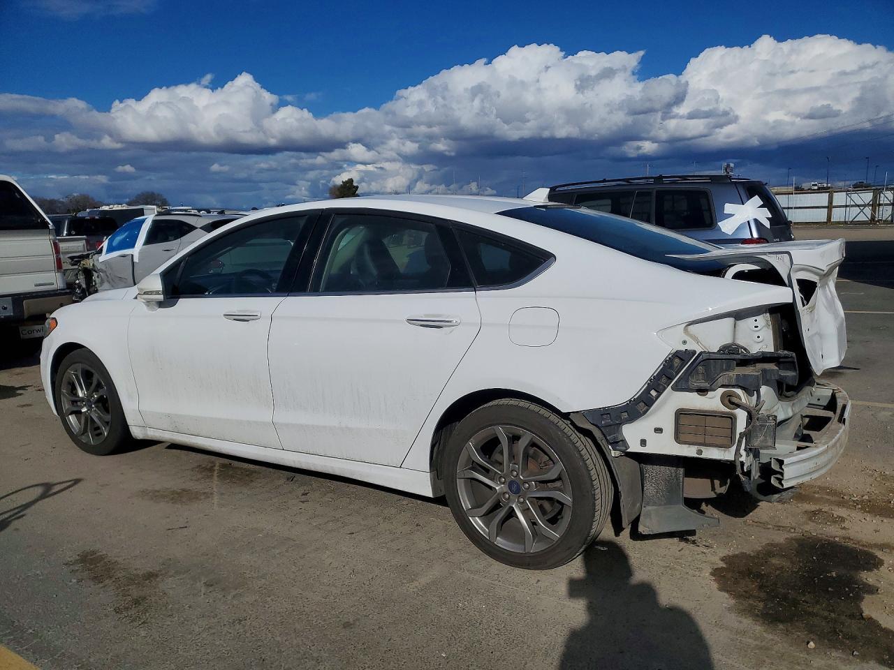 2020 Ford Fusion Sel - Фото 2
