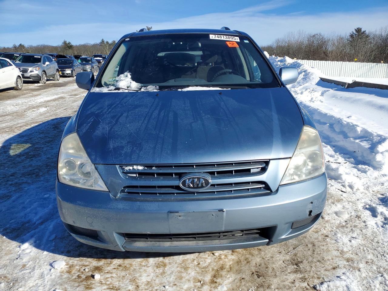2010 Kia Sedona Lx - Image 5