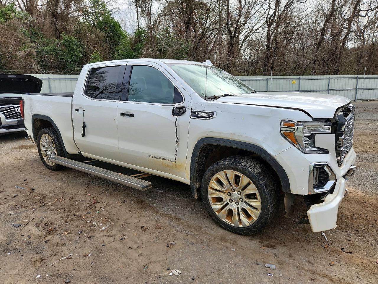 2020 GMC Sierra K1500 Denali - Image 4