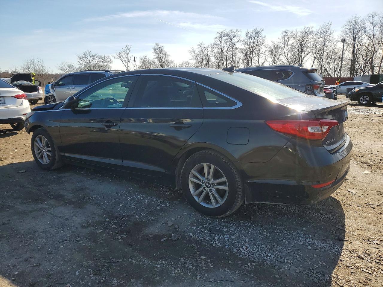 2015 Hyundai Sonata Se - Фото 2