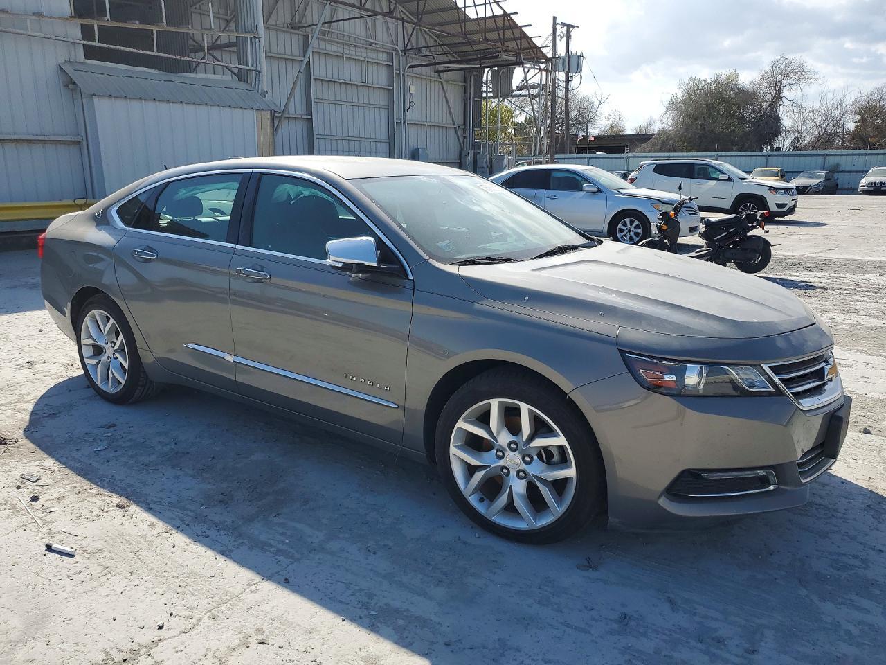 2018 Chevrolet Impala Premier - Фото 4