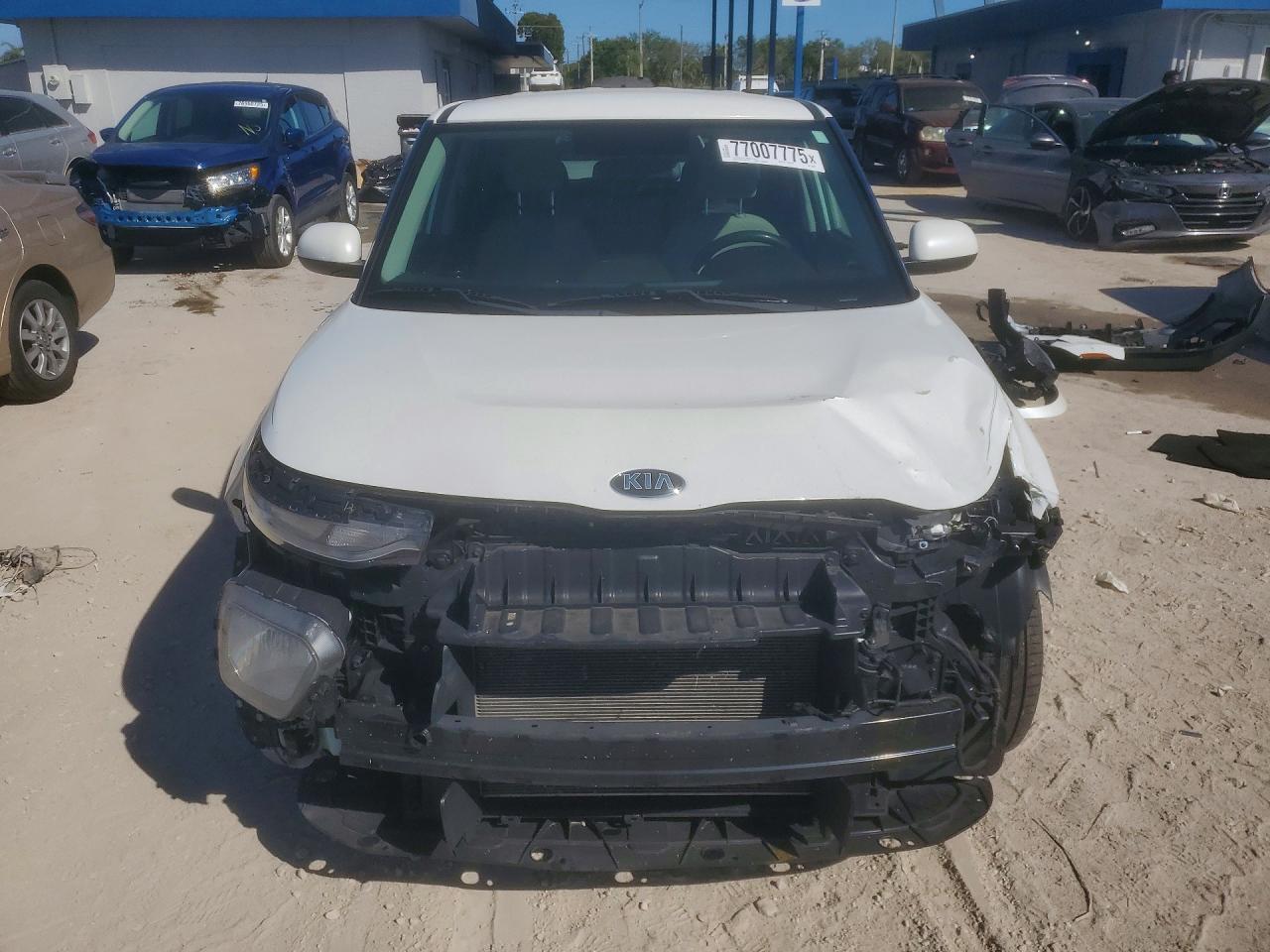 2020 Kia Soul Lx - Фото 5