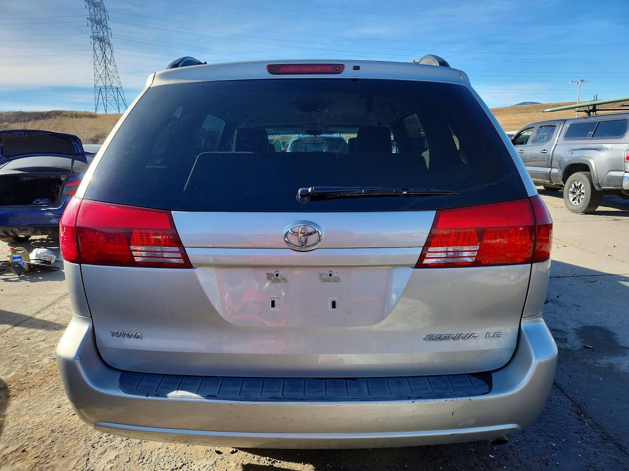 2005 Toyota Sienna Ce - Image 6