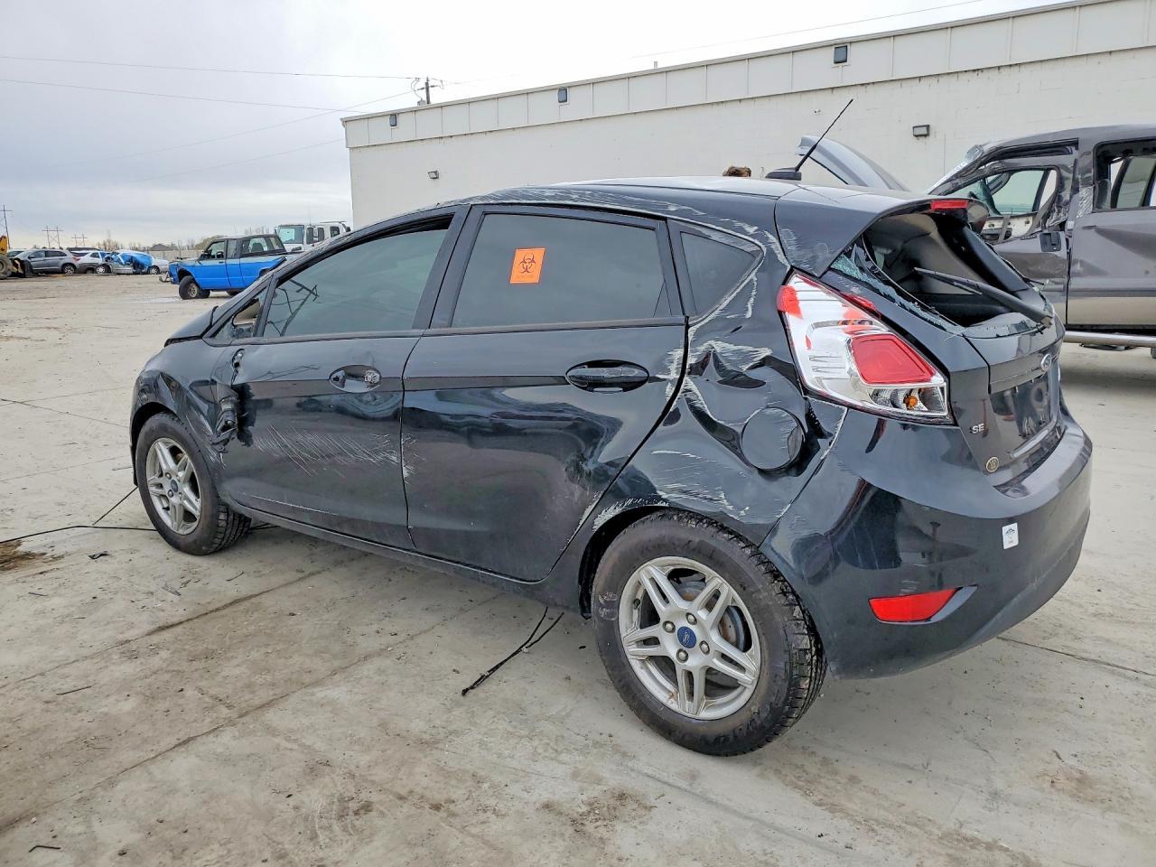 2019 Ford Fiesta Se - Image 2