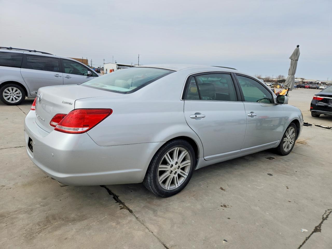 2006 Toyota Avalon Limited - Фото 3
