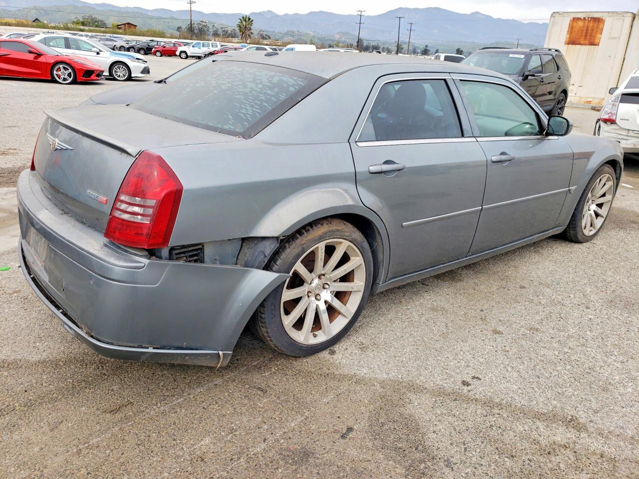 2006 Chrysler 300C Srt-8 - Image 3