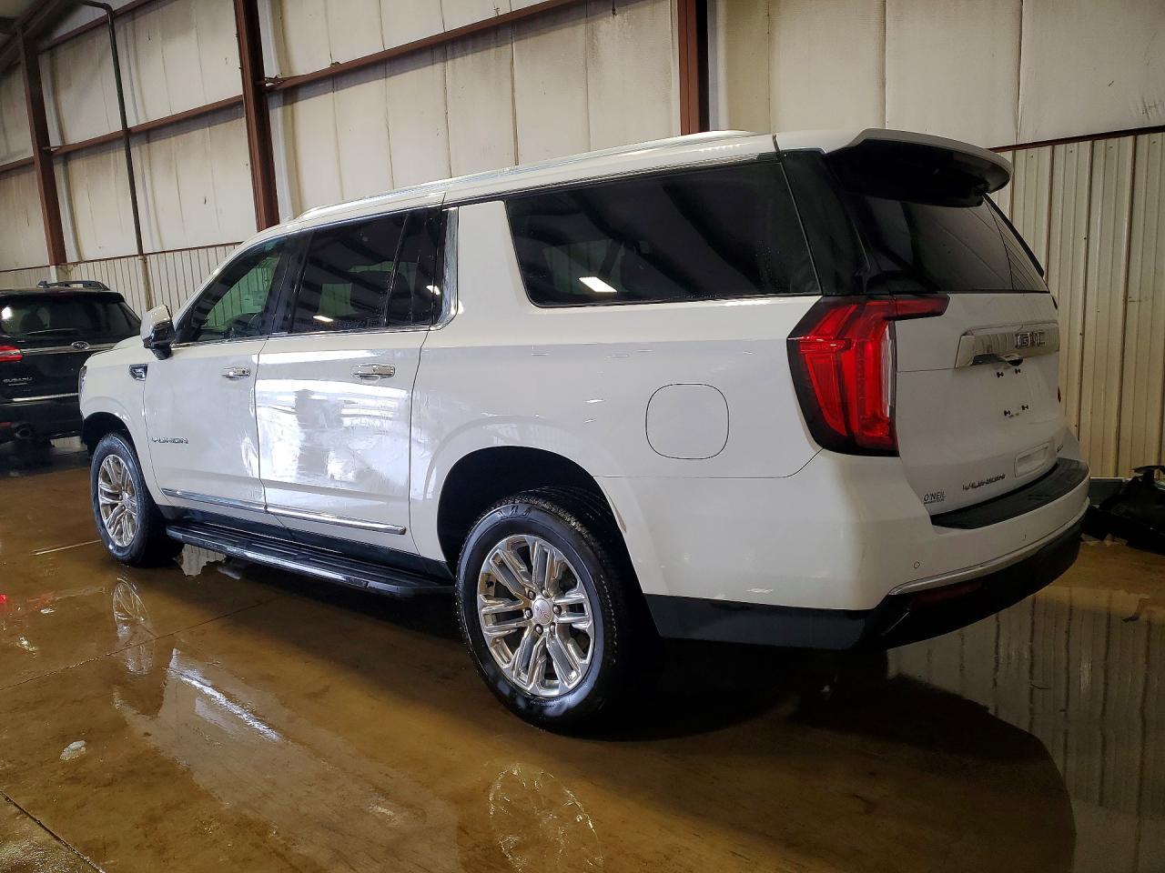 2023 GMC Yukon Xl K1500 Slt - Фото 2