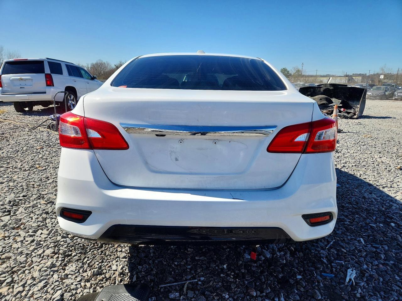 2017 Nissan Sentra S - Фото 6